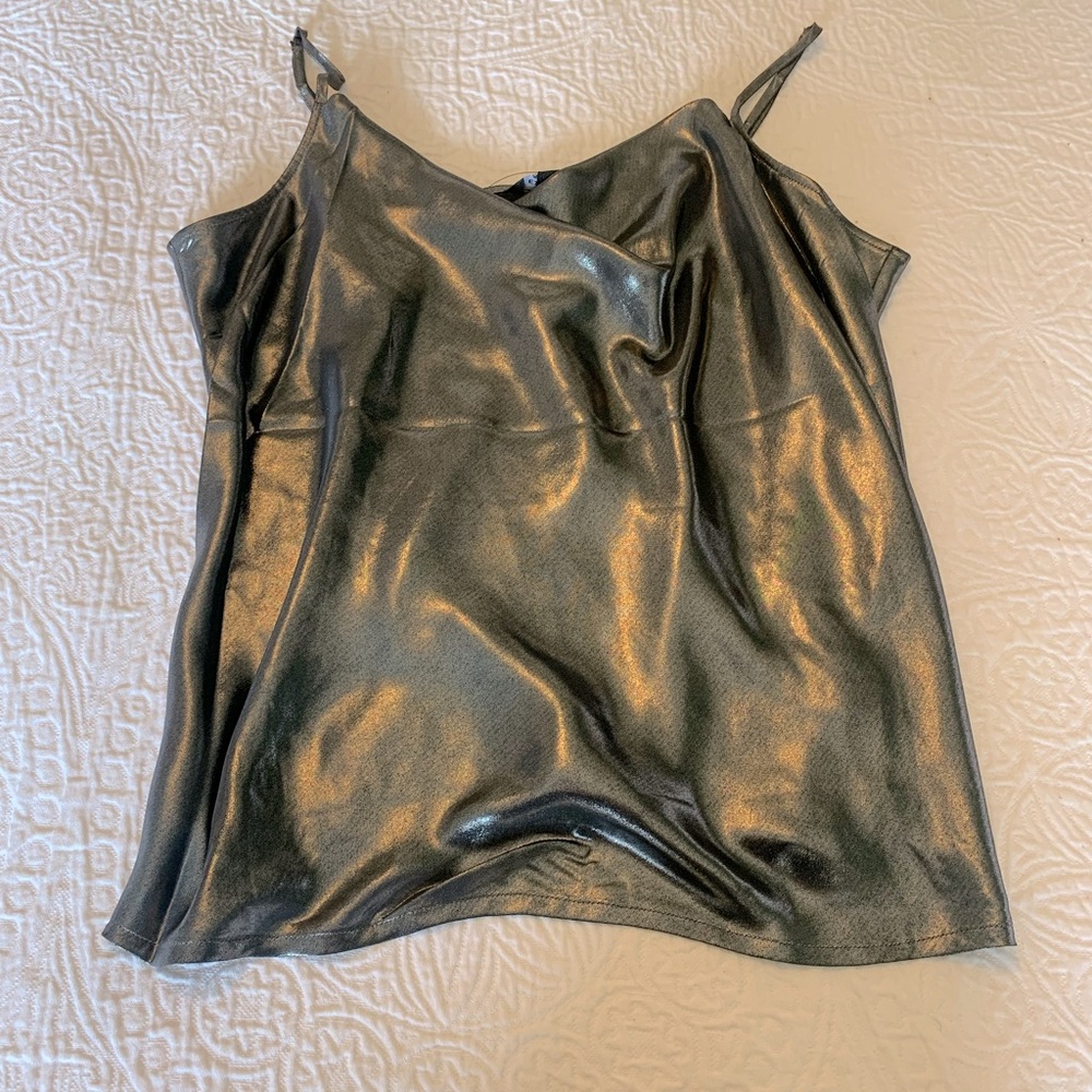 XL metallic tank top